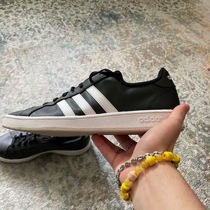 Adidas shoes only worn twice